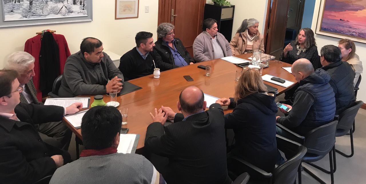 Plan Calor: Saunders se reunió con intendentes por el refuerzo que concretó el Gobierno provincial