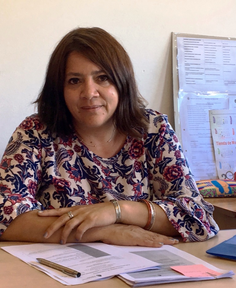 Citaron a la ministro Perata a una reunión en la Legislatura