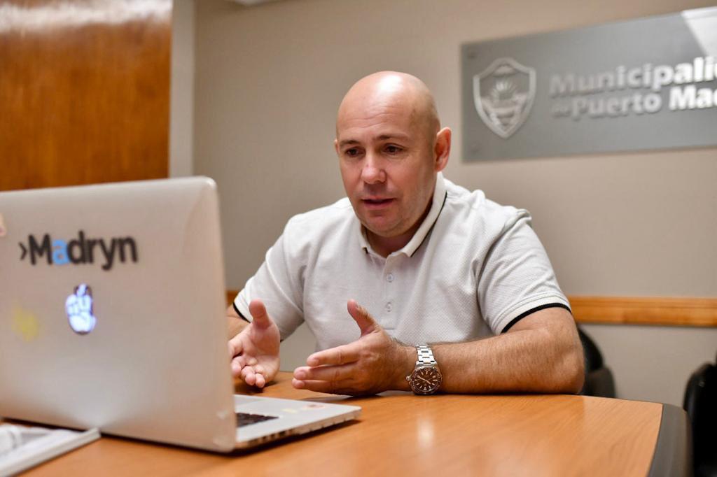 Sastre firmó adhesión al Pacto Global por el clima y la energía