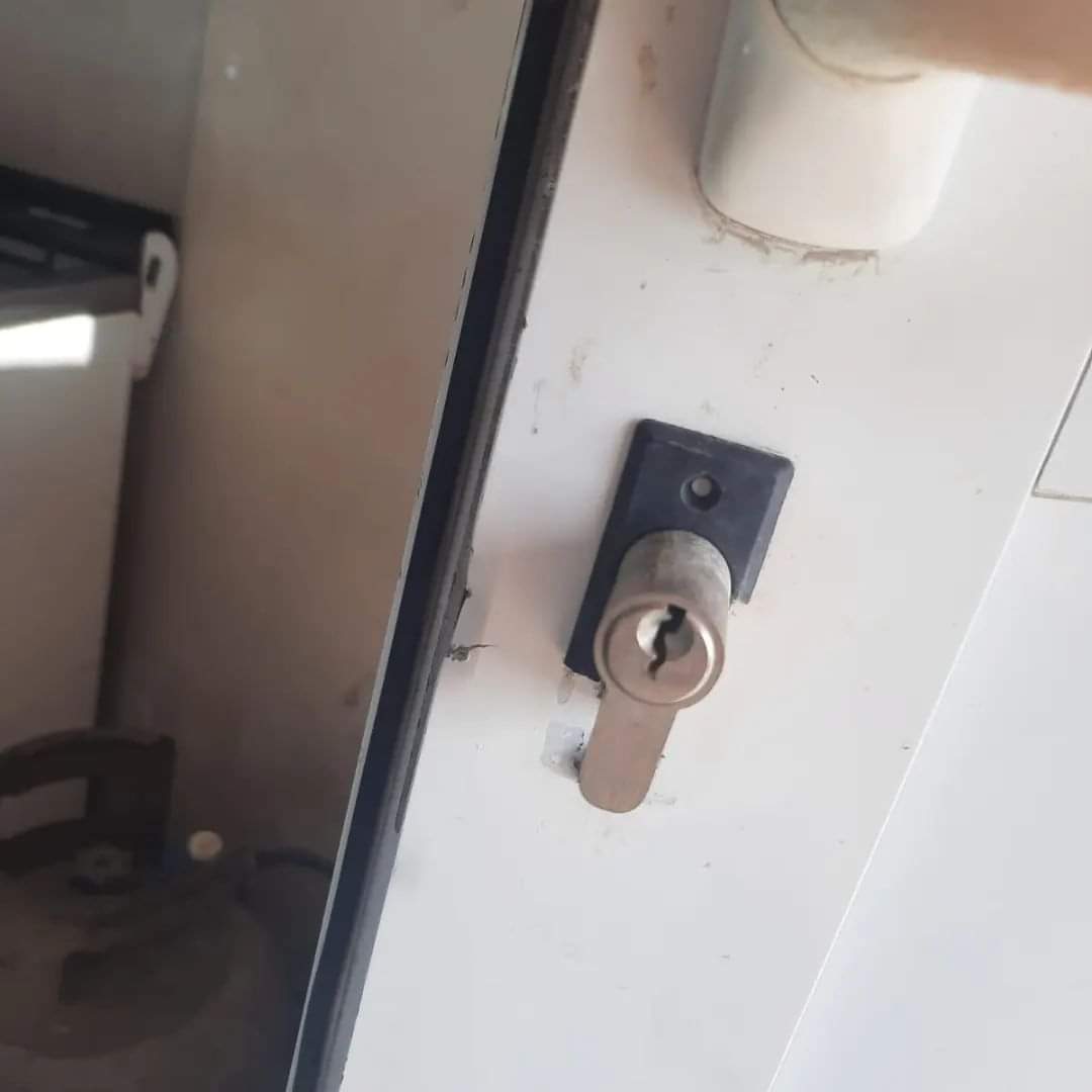 Provocaron daños en una de las casetas de los Guardavidas de Playa Unión