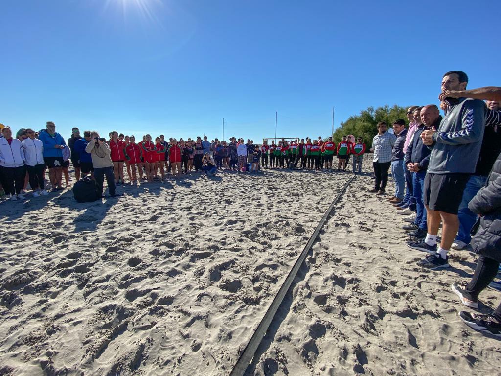 BeachHandball1