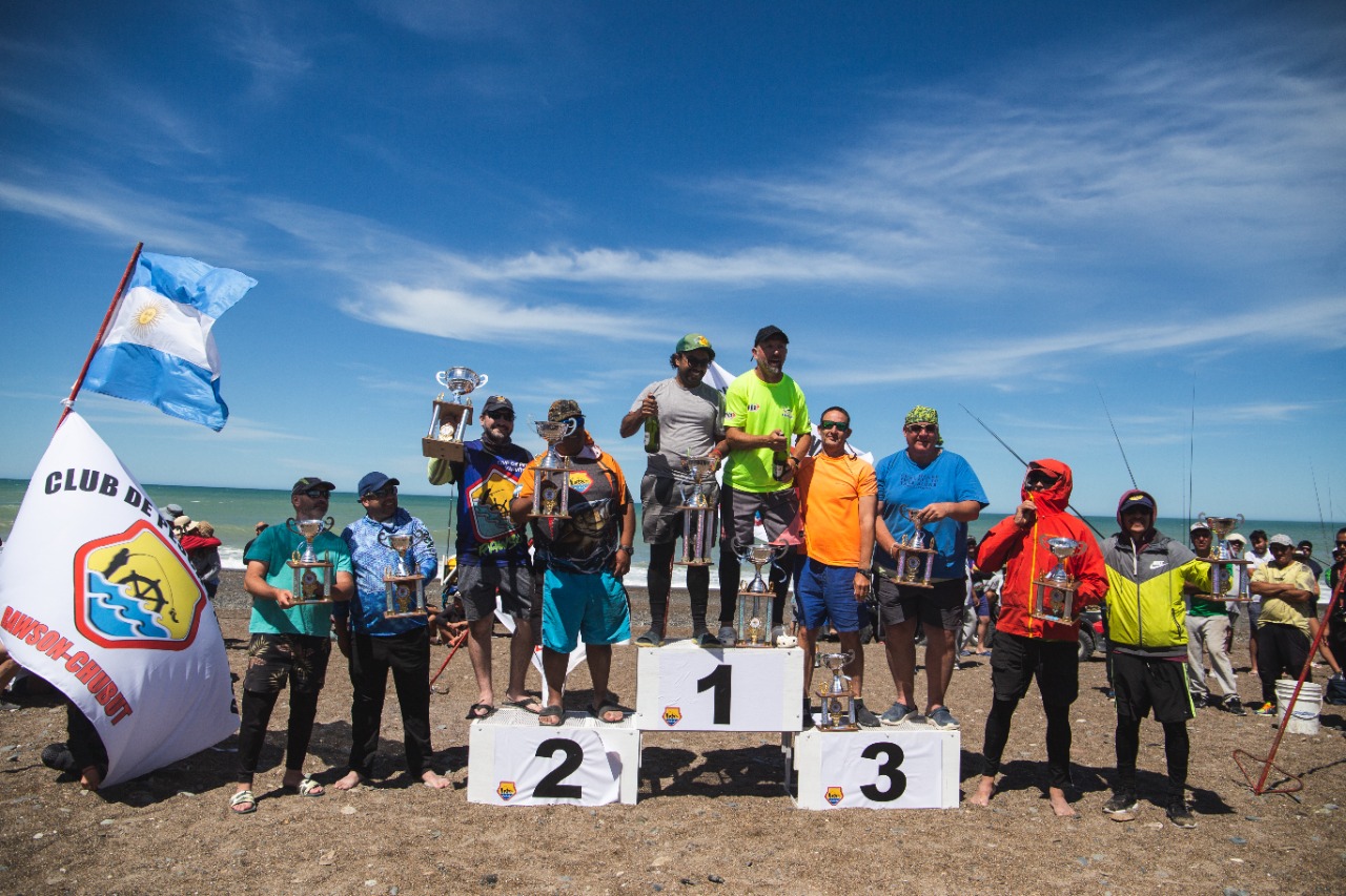 Ganadores del torneo 20 Horas de Pesca