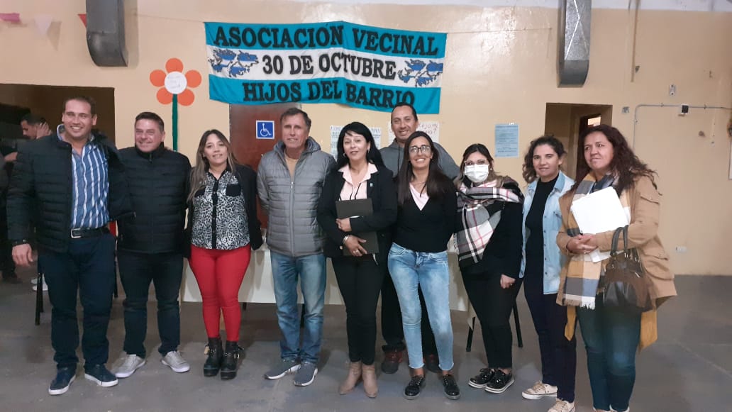 El Centro de Encuentro se presenta como un lugar simbólico de representación para toda la zona sur