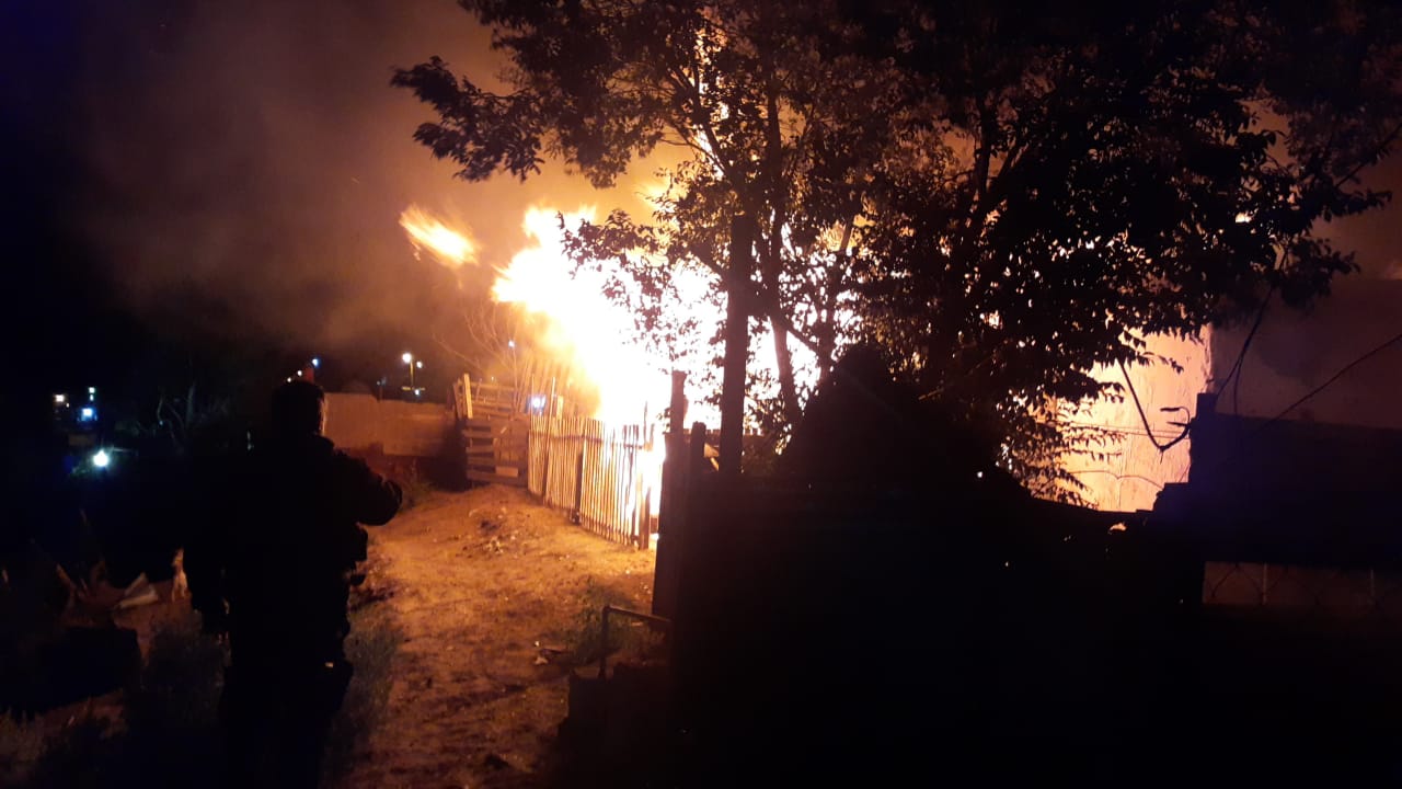 Incendio de vivienda en Comodoro Rivadavia