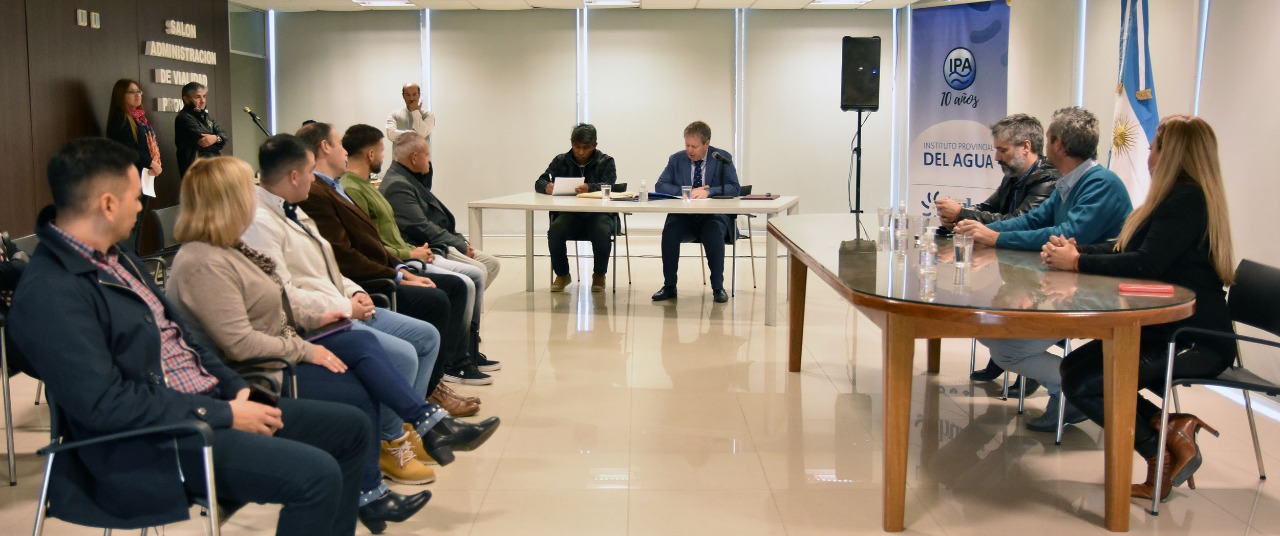 El Gobierno del Chubut licitó 10 perforaciones para el abastecimiento de agua en la Cuenca del Río Senguer