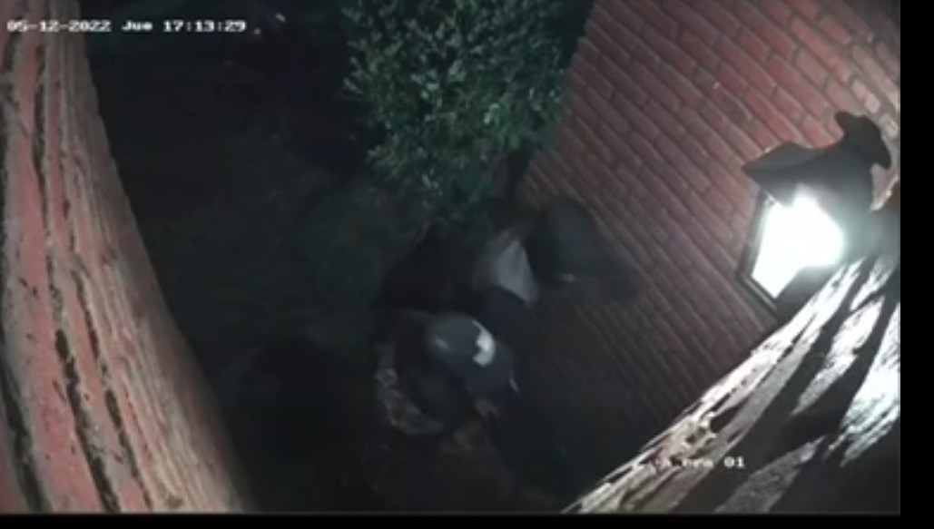 Intentaron ingresar por la fuerza a una vivienda, pero su dueño se resistió