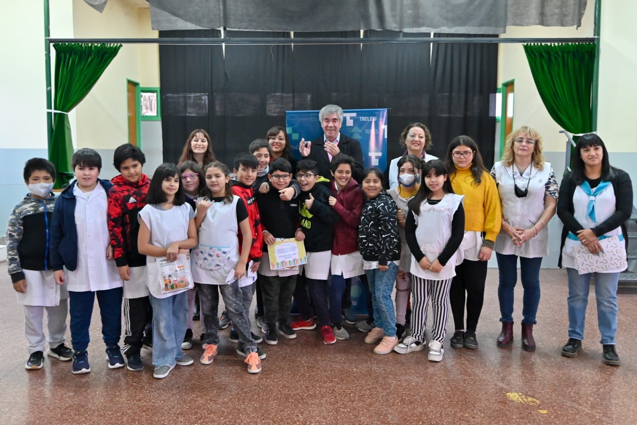 Trelew sigue siendo pionero en propiciar el mutualismo y cooperativismo escolar