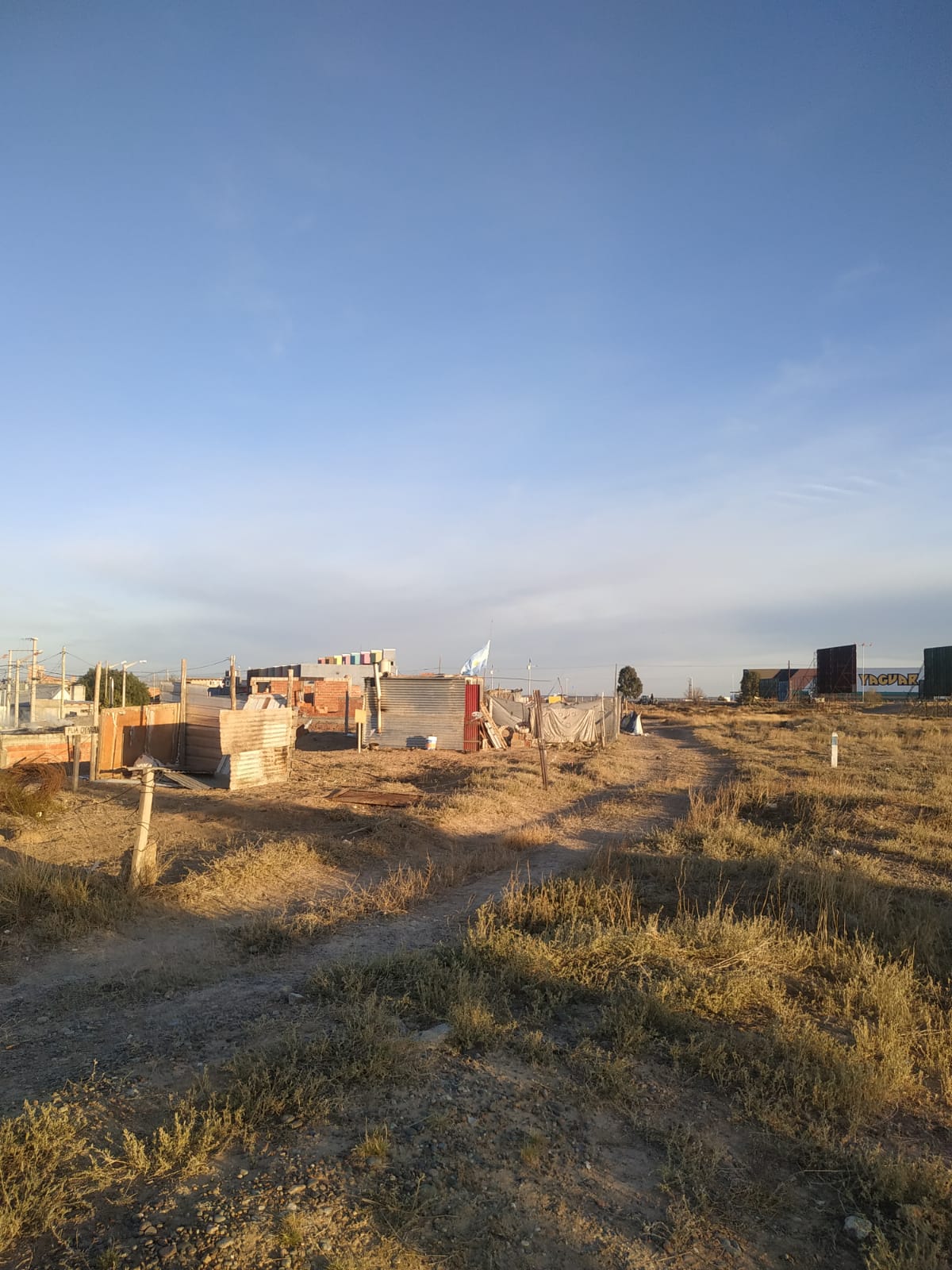 Desalojaron un asentamiento en el acceso norte a Trelew