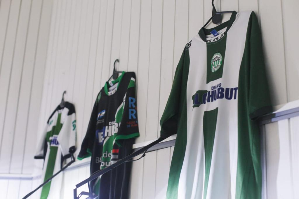 Camisetas de la Muestra Plástica por los 100 años de Germinal (1)
