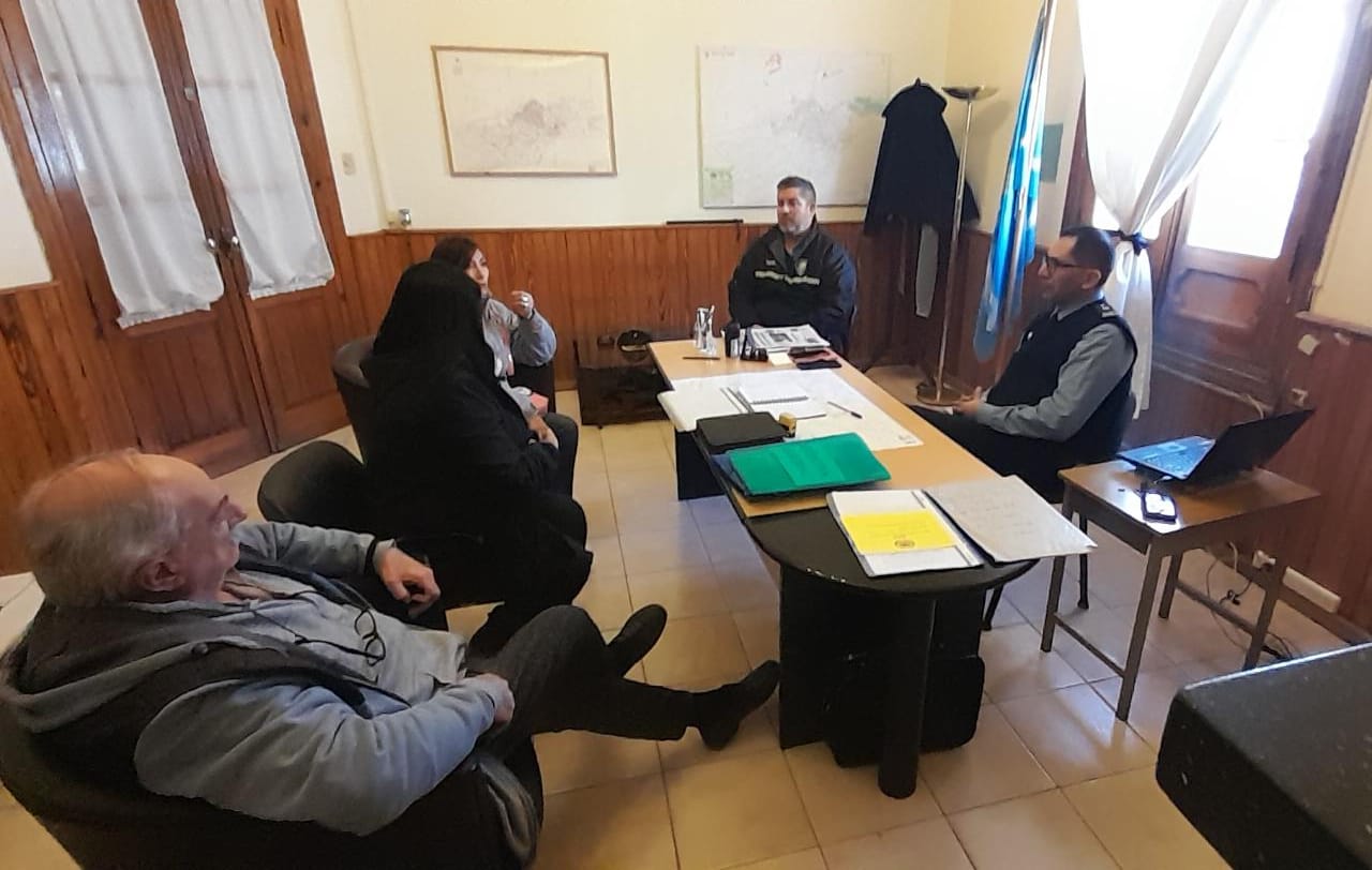 Controles preventivos y presencia en espacios públicos