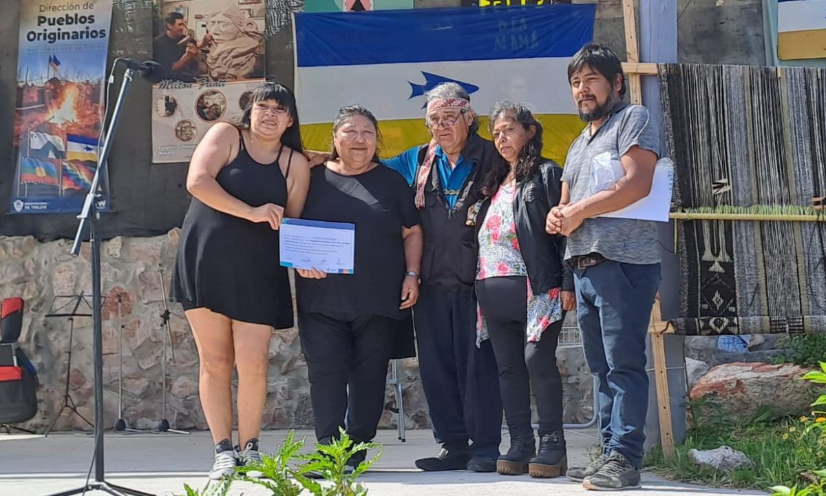 Cierre del taller de hilado y telar mapuche