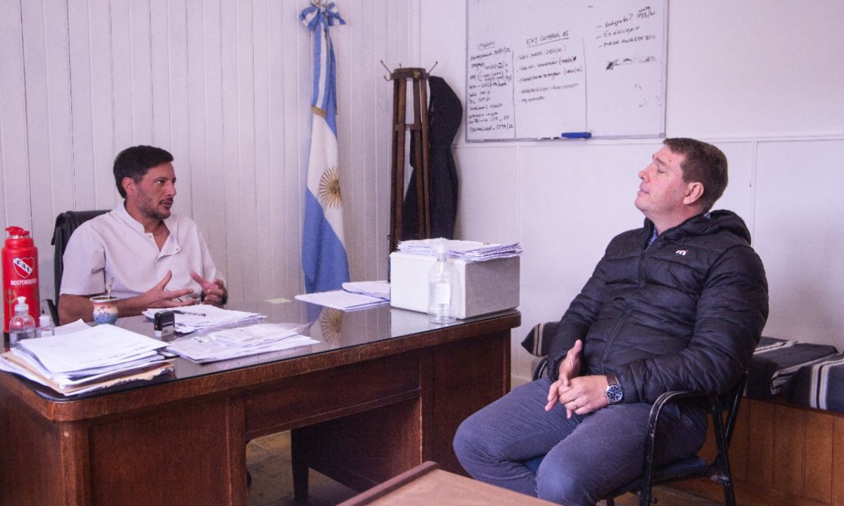 Biss visitó el Hospital “Santa Teresita” de Rawson para dialogar con su nuevo director