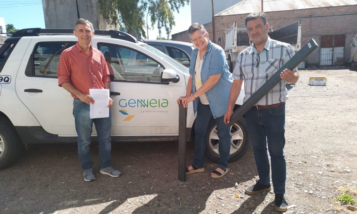 Rawson recibió de la empresa GENNEIA donación de materiales para la construcción de un punto limpio