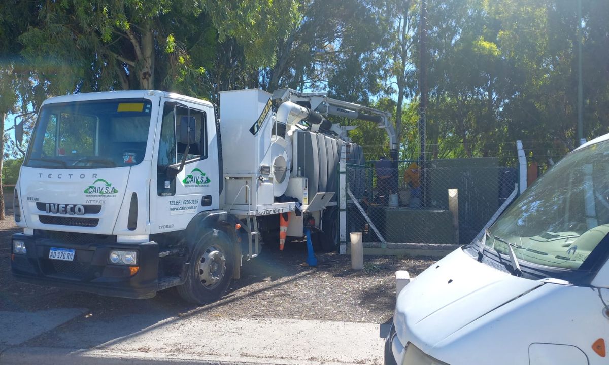 La Cooperativa de Rawson realiza mantenimiento en estaciones de bombeo