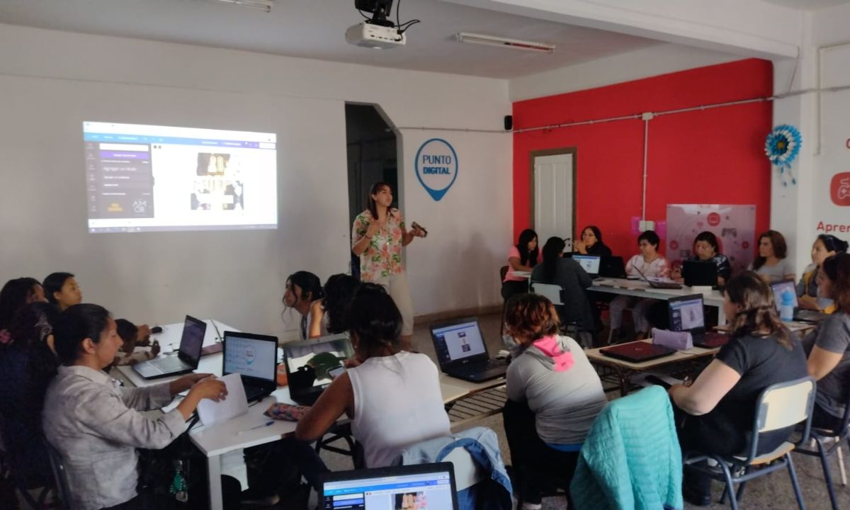 Se realizó un taller gratuito para mujeres emprendedoras
