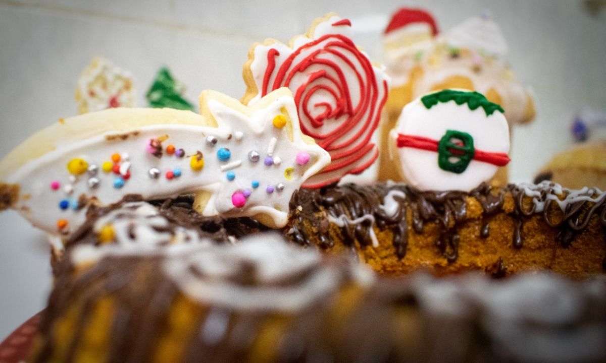 Con gran participación comenzó en Rawson taller de cocina para jóvenes con temática de Navidad y fiestas de fin de año