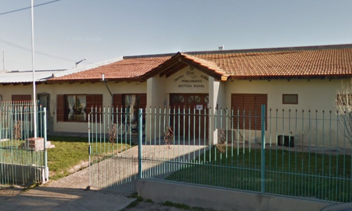 El centro de Jubilados Justicia Social no puede pagar las facturas de los servicios