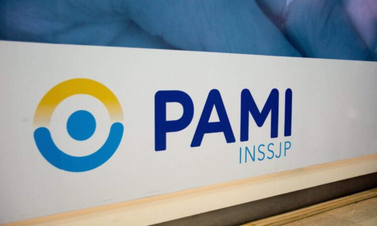 Los afiliados a PAMI tardan hasta un mes para conseguir especialista