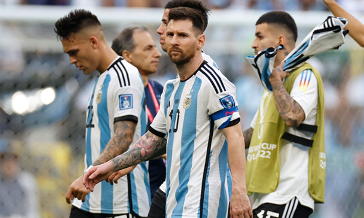 Argentina cayó ante Arabia Saudita en el debut