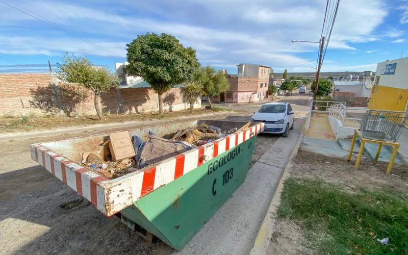 La campaña de limpieza de Puerto Madryn en los barrios Malvinas, Progreso y Las Bardas