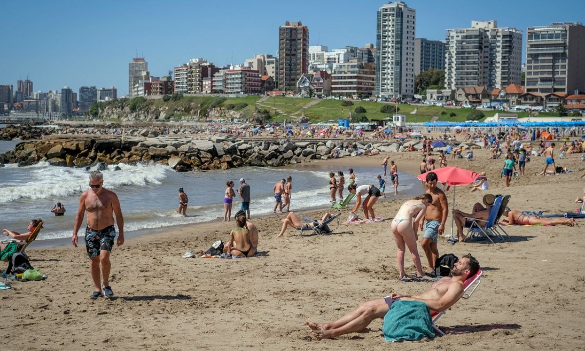 Fin de semana largo: 1,2 millones de turistas recorrieron el país