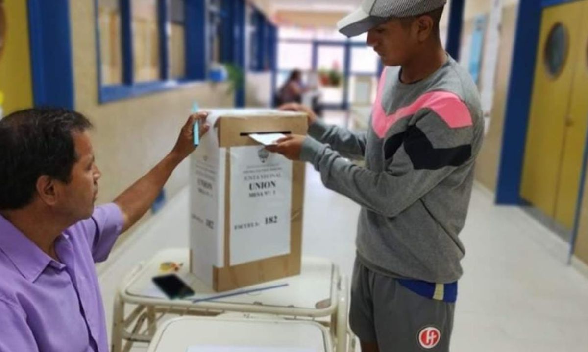 Elecciones vecinales: Cerca del 60% de los barrios de Trelew renovó su conducción  
