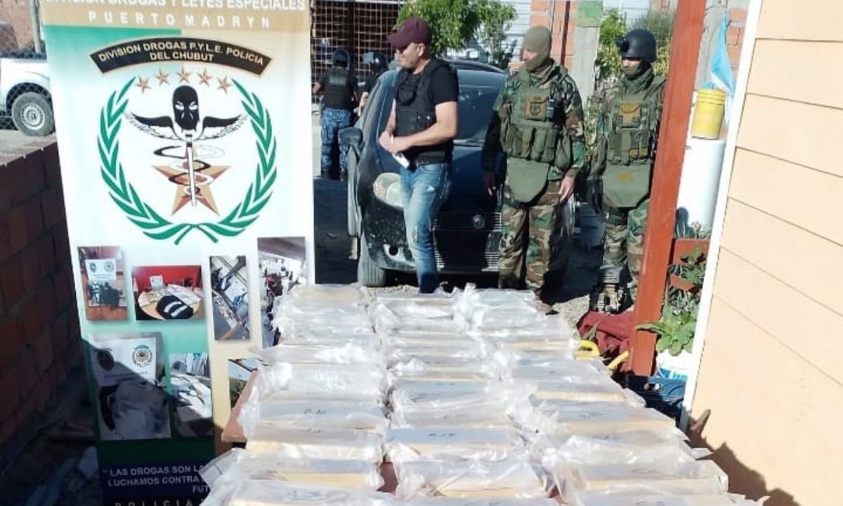 14 Personas detenidas a raíz de una serie de diligencias de allanamiento en Puerto Madryn