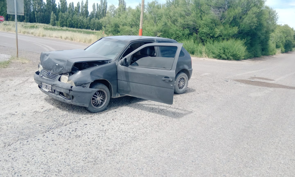 Una mujer y su hijita resultaron con lesiones leves en un choque