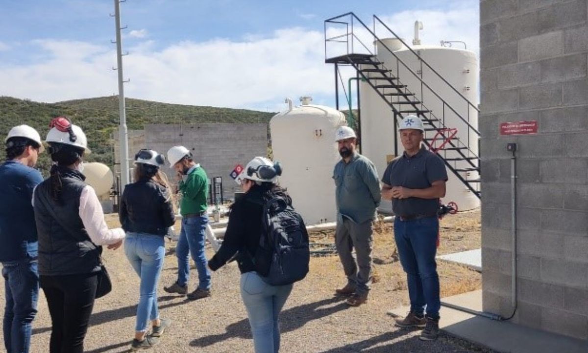 Técnicos del Ministerio de Ambiente se interiorizaron sobre proyectos de la Planta de Hidrógeno de Hychico