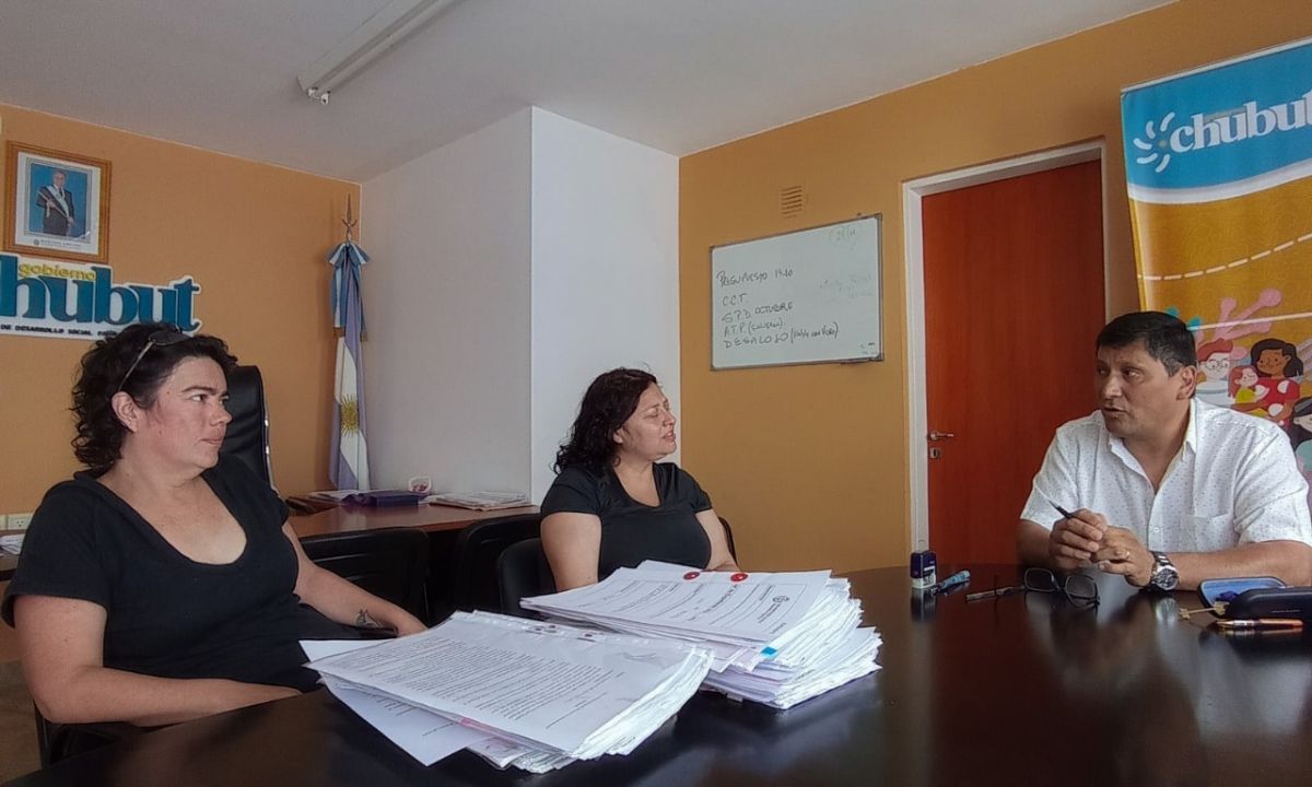 El Gobierno provincial articula acciones con la ONG Puerta Violeta hacia una sociedad libre de violencias