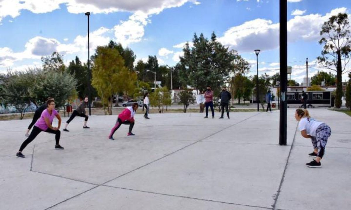 La municipalidad de Trelew presenta propuestas para el verano