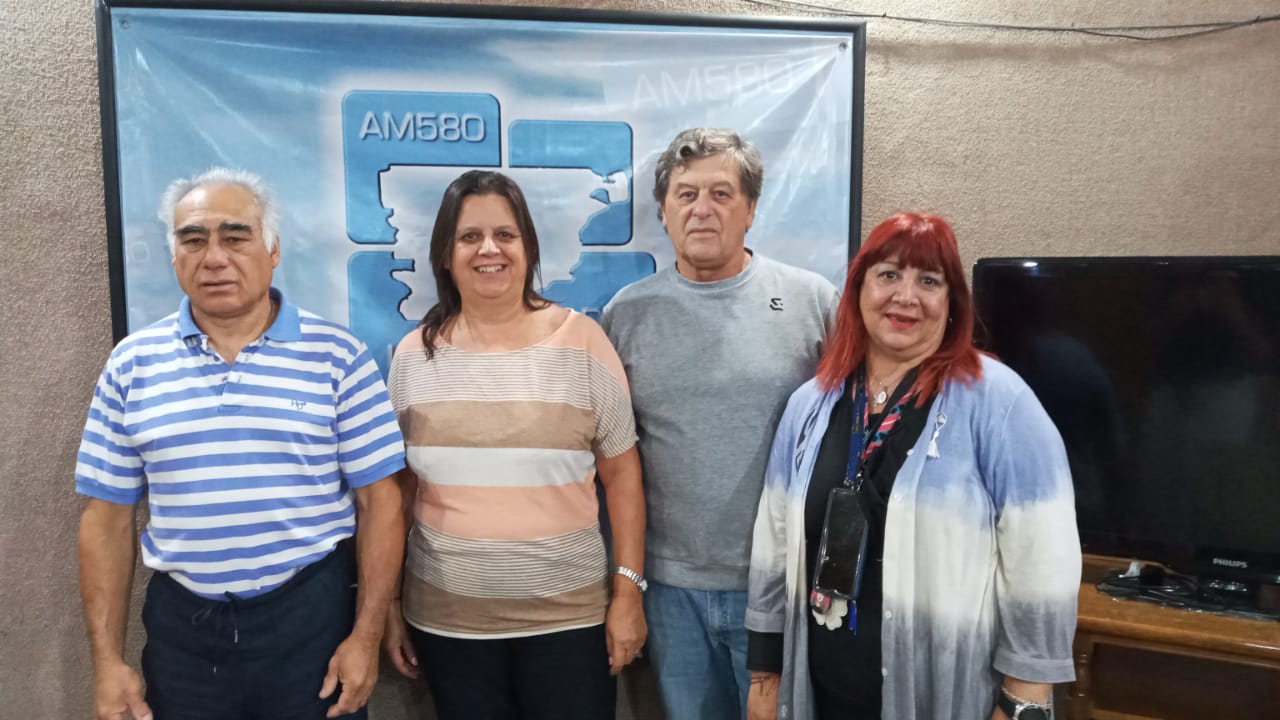 Docentes jubilados de Trelew: “No llegamos a fin de mes”