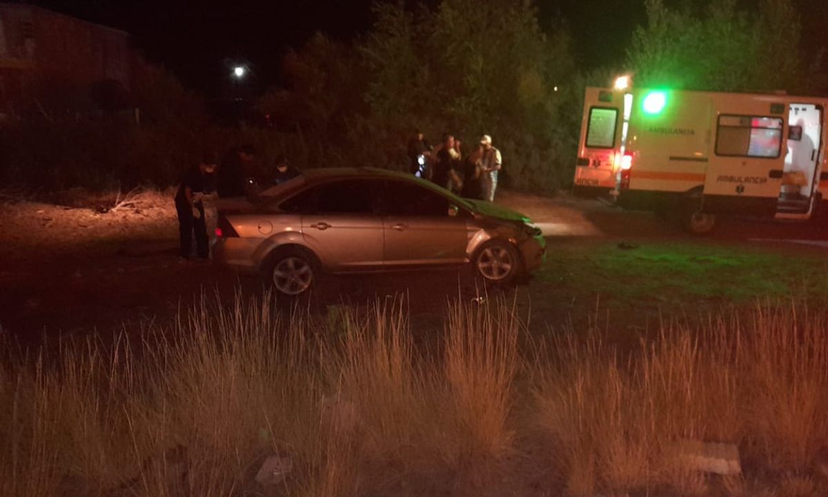 Conducía con 2,18 de alcohol en sangre y volcó