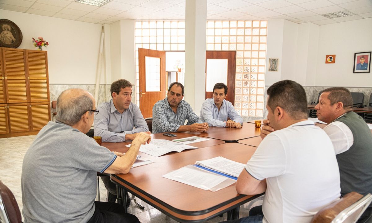 El Municipio y el Obispado trabajan en generar obras para la contención social y religiosa