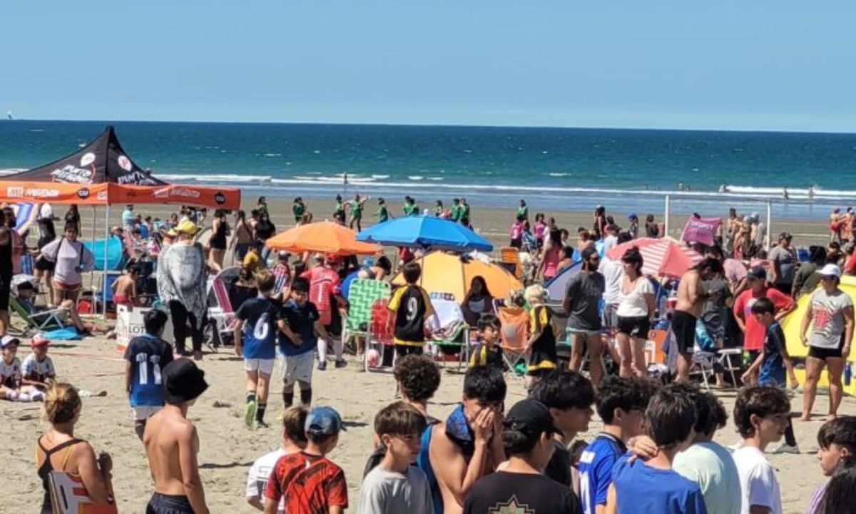 “Tratamos de desviar a los visitantes a las playas aledañas”