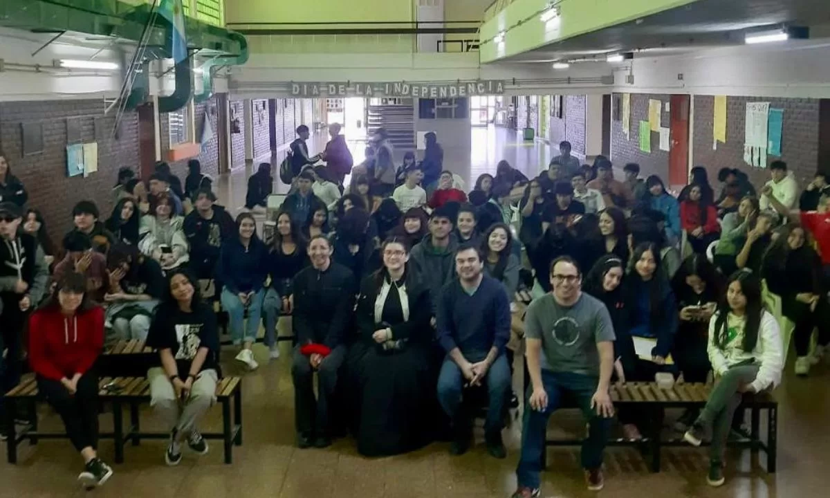 El área de Ambiente de Rawson colabora con proyecto social que realizan estudiantes de la Escuela N° 752