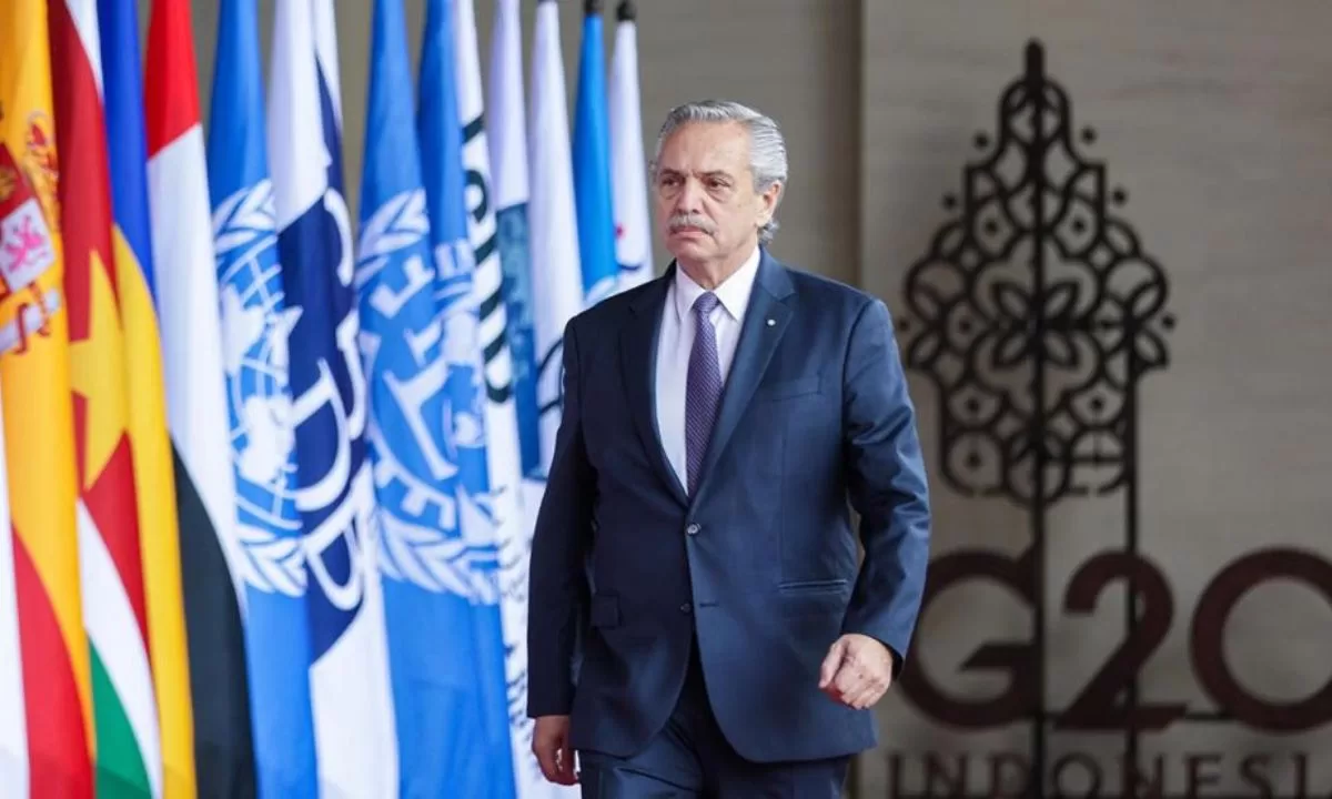 Alberto Fernández partió hacia la India para asistir a su última Cumbre del G20 como Presidente