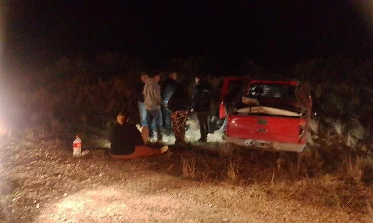 Vuelco con heridos graves al sur de Trelew
