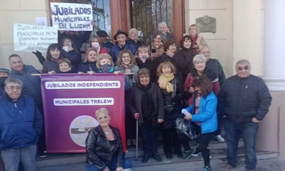Desesperante situación de los jubilados municipales de Trelew