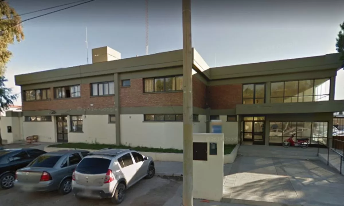 Abuso policial en la seccional tercera de Trelew