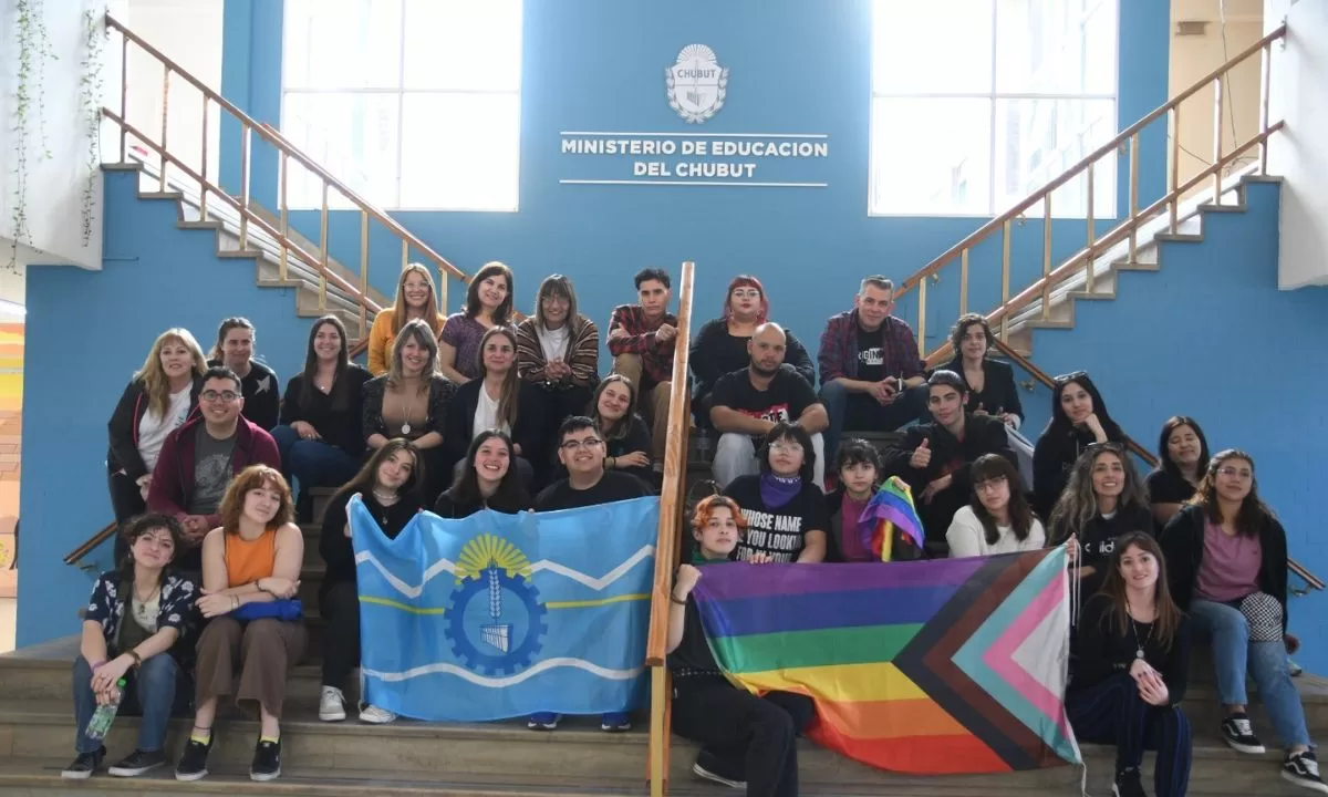 34 estudiantes y docentes chubutenses presentes en el 14º Encuentro Nacional de Parlamento Juvenil del Mercosur