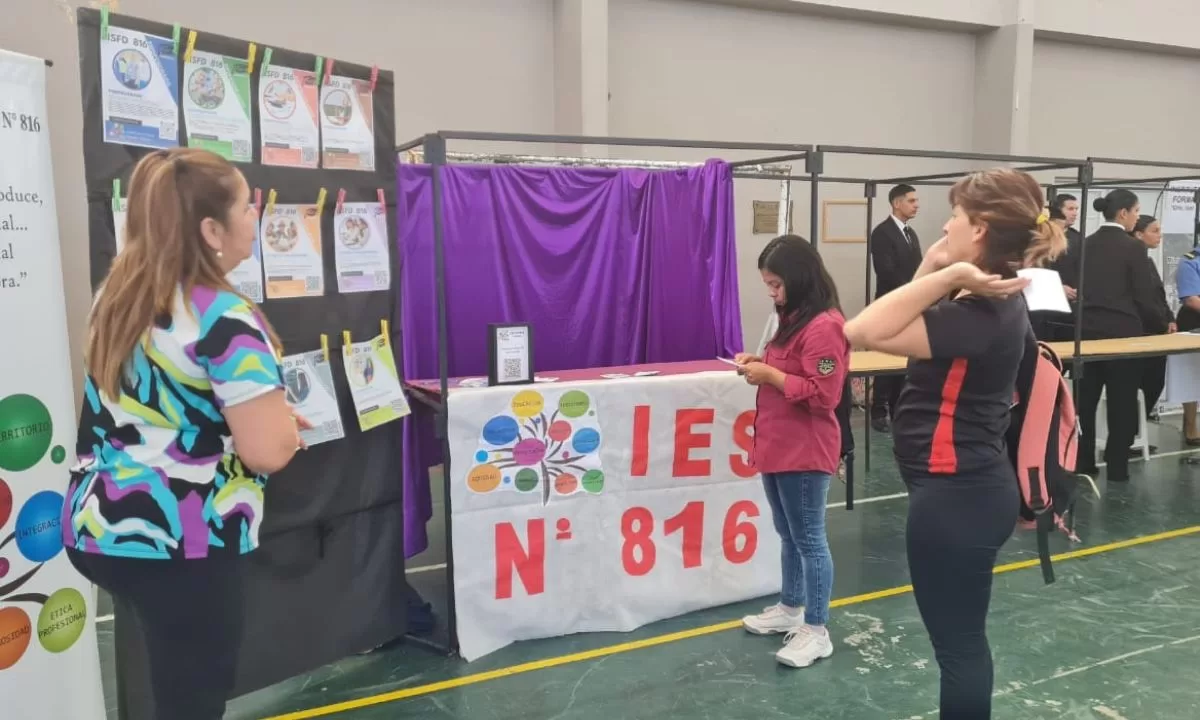 Gran cantidad de inscriptos en las carreras que ofrece el Instituto de Educación Superior Nº 816 de Rawson