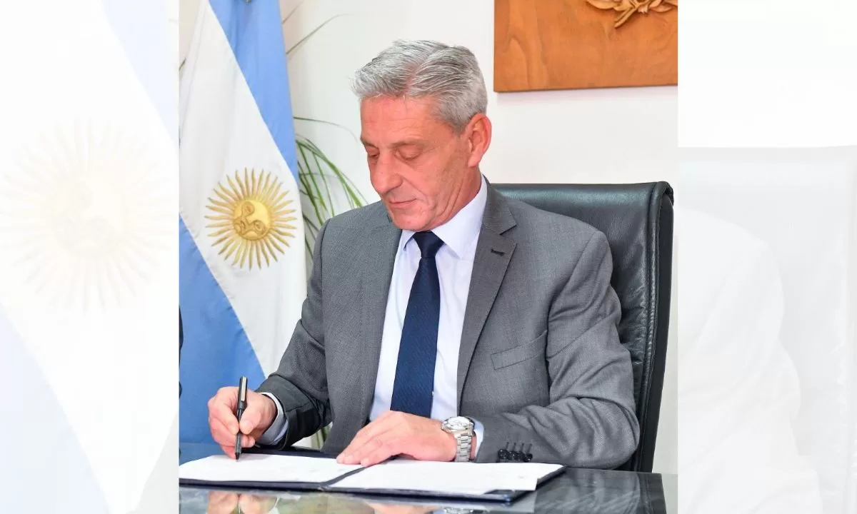 Presupuesto 2024: Arcioni elevó el proyecto de Ley a la Legislatura