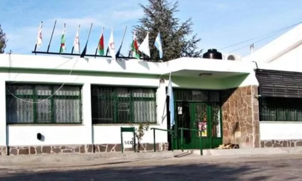 Las tasas e impuestos en Gaiman aumentarán un 111%