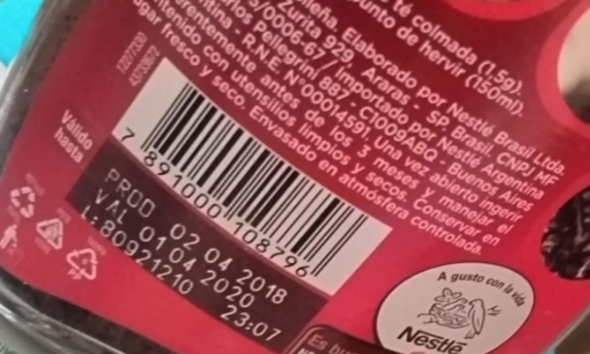 Secuestraron gran cantidad de mercadería vencida 