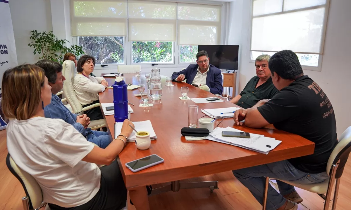 La Cooperativa se reunió con la Municipalidad para la planificación de los servicios