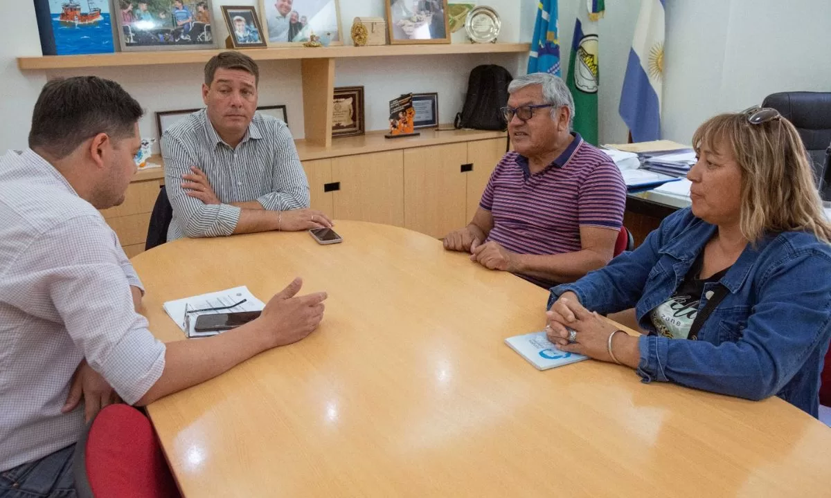 El intendente Biss se reunió con el presidente del Club Defensores de La Ribera