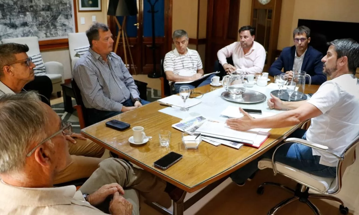 Acuerdan estrategias para mejorar el servicio de London Supply en el Aeropuerto Marcos Zar