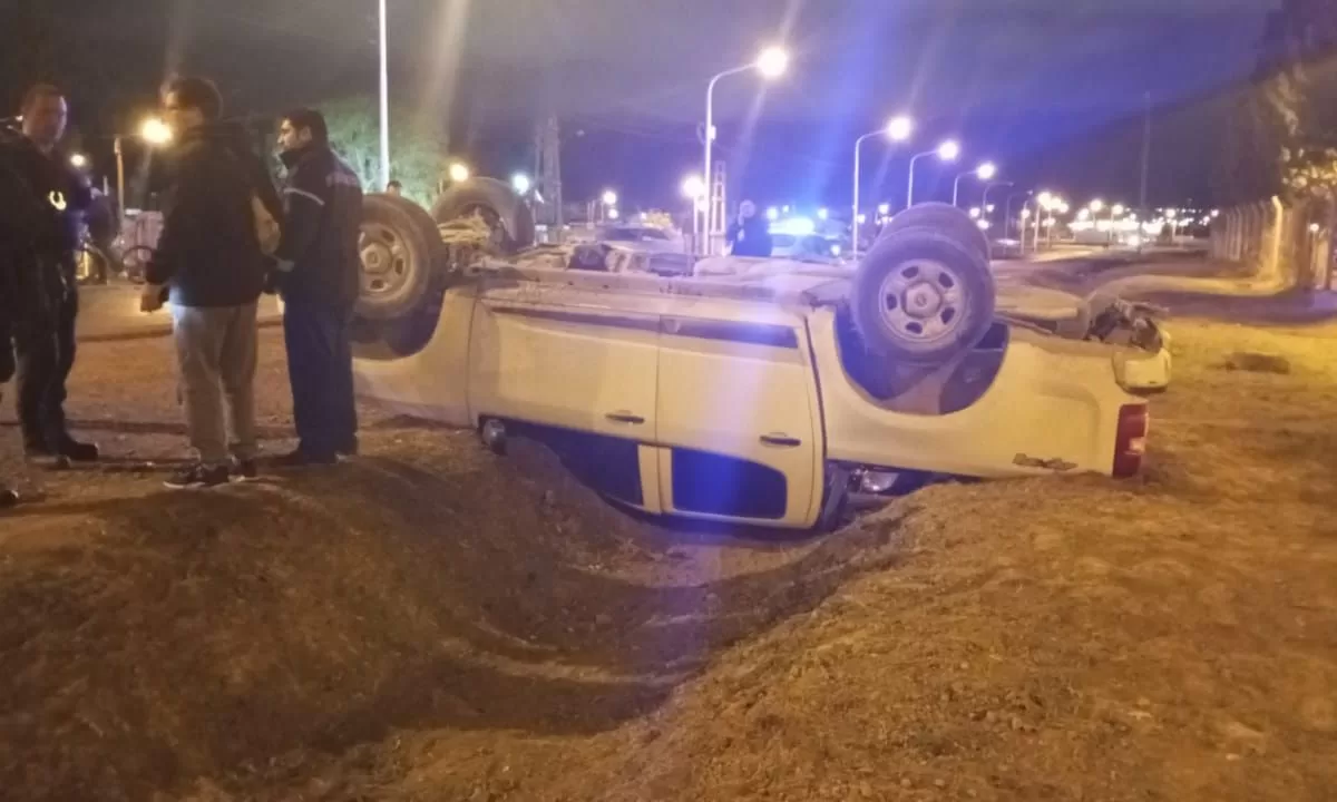 Vuelco sin lesionados en Puerto Madryn