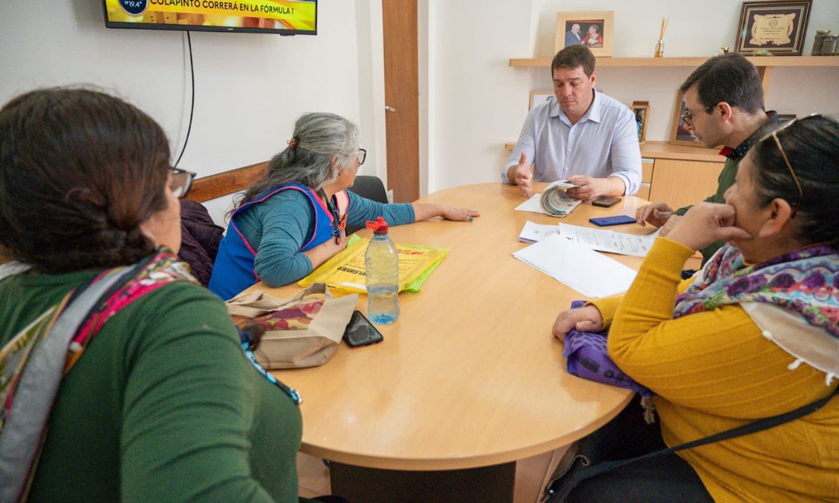 Municipio y Provincia recibieron a referentes de la comunidad Mapuche Tehuelche de Rawson